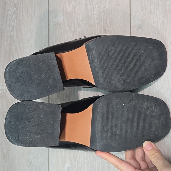 Steve Madden Women Lorie  Black& Gold Clog Shoes Heels Mule Sz 9.5M - Picture 11 of 11